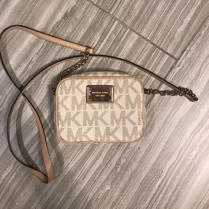 Michael Kors crossbody